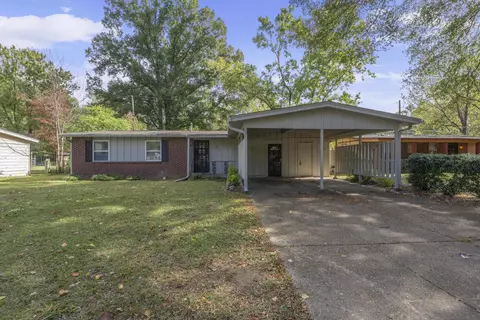 3016 Croley Dr, Memphis, TN 38118