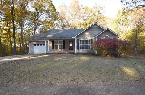 70 Woodrun Dr, Middleton, TN 38052