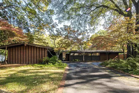 168 Grove Park Cir, Memphis, TN 38117
