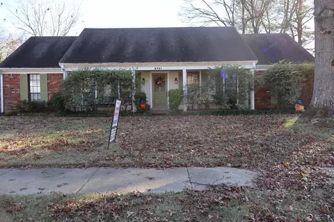 6781 Henredon Dr, Memphis, TN 38141