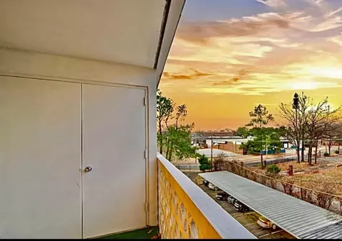 3080 Walnut Grove Rd #404, Memphis, TN 38111