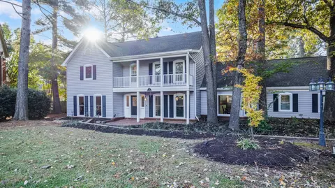 2832 S Hunters Horn Dr, Germantown, TN 38138