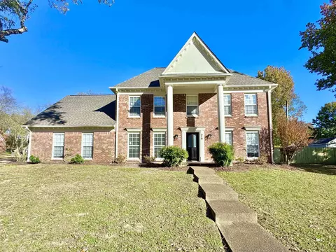 318 Richards Way Dr, Cordova, TN 38018