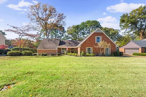 1751 Magnolia Tree Rd, Germantown, TN 38138