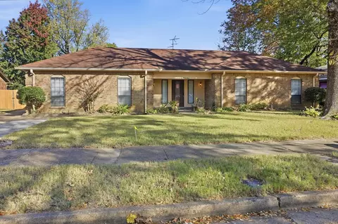 6294 Scarletcrest Ln, Memphis, TN 38115