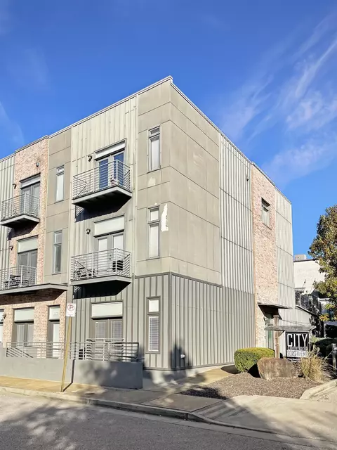 620 Tennessee St #102, Memphis, TN 38103