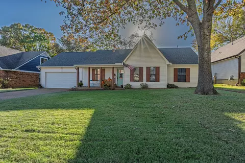 3145 Beowolf Glade Cv, Lakeland, TN 38002