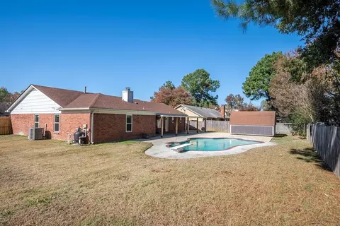 Exterior - 3396 Venson Dr, Bartlett, TN 38135 photo 7 of 9