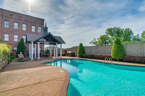 89 W Carolina Ave W, Memphis, TN 38103