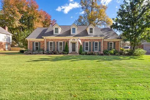 2100 Dalkeith Dr, Germantown, TN 38139