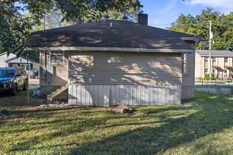 Exterior - 1218 Proper St, Corinth, MS 38834 photo 3 of 3