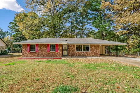 3643 W Big Bend Dr, Memphis, TN 38116
