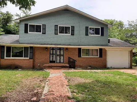 1443 S Parkway Ave E, Memphis, TN 38106