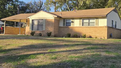 170 Jeanne Dr, Memphis, TN 38109