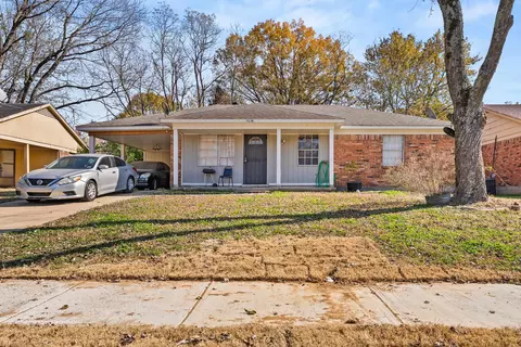 5090 Belfast Dr, Memphis, TN 38127