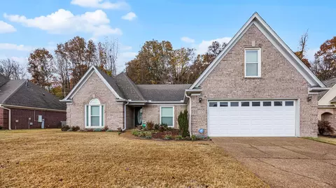 9390 Starcross Ave, Cordova, TN 38016