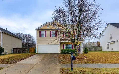 4700 Northwood Hills Dr, Memphis, TN 38128