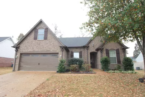 10423 Redmond Dr, Cordova, TN 38016
