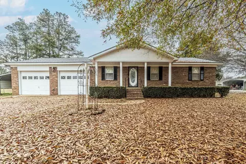 69 Mccullough Dr, Atoka, TN 38004