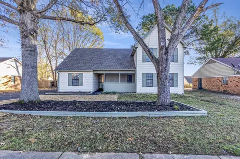 4612 Hill Gail Dr, Memphis, TN 38141