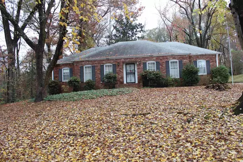2962 Whitney Ave, Memphis, TN 38128