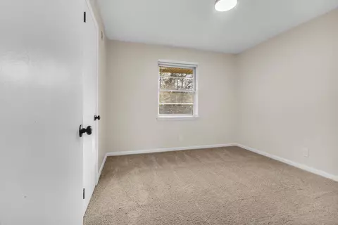 Bedroom - 5136 Rolling Fields Dr, Memphis, TN 38134 photo 2 of 3