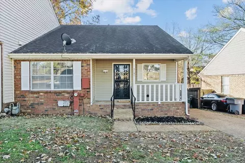 5197 Kimbark Woods Dr, Memphis, TN 38134