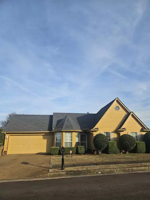 1382 Exbury Dr, Cordova, TN 38018