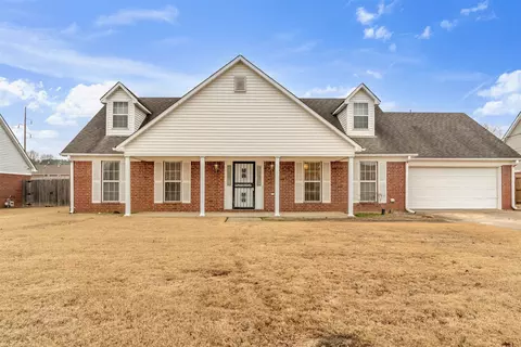 151 Woodshire Dr, Brighton, TN 38011