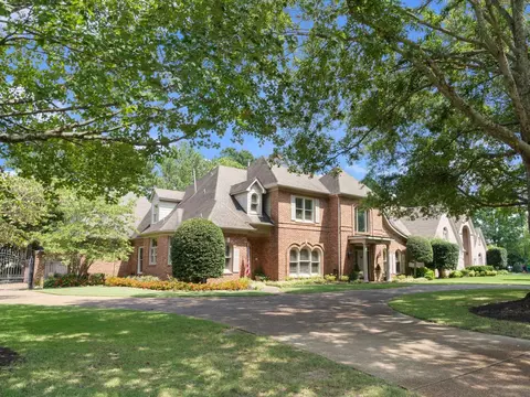 3424 Lake Pointe Cv, Memphis, TN 38125