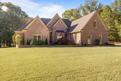 365 Fair Meadows Ln, Eads, TN 38028