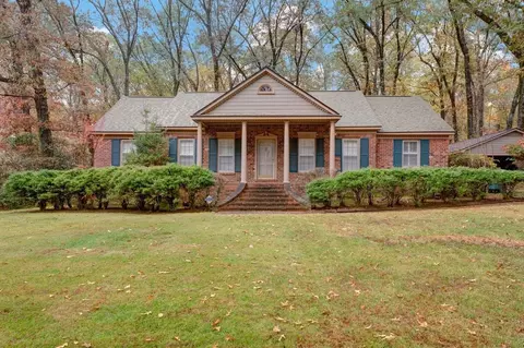 6210 Heather Dr, Memphis, TN 38119