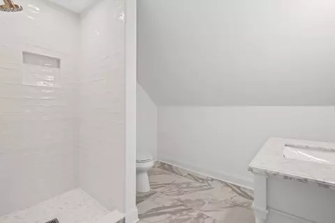 Bath - 59 Devon Way, Memphis, TN 38111 photo 6 of 6