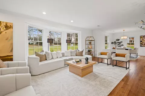 Living - 59 Devon Way, Memphis, TN 38111 photo 1 of 6