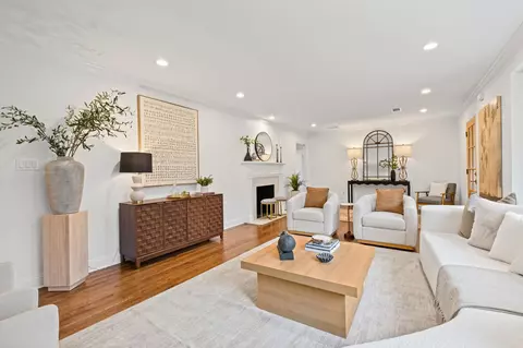 Living - 59 Devon Way, Memphis, TN 38111 photo 2 of 6