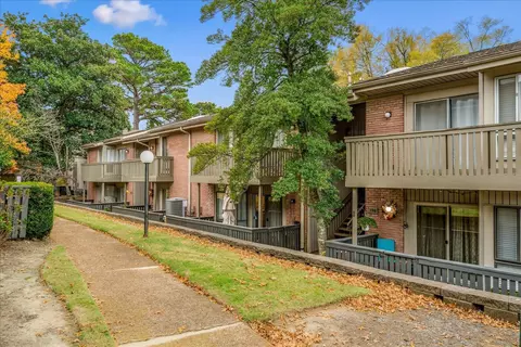 730 Hedgegrove Dr #4407, Memphis, TN 38117