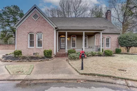 6648 Rue Beaumonde Dr, Memphis, TN 38120