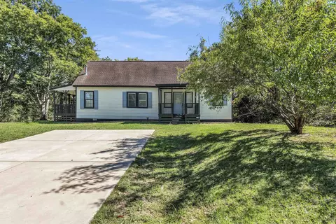 2355 Cuba-millington Rd, Millington, TN 38053