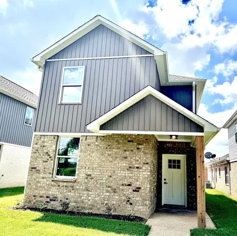 5545 Shipp Rd, Millington, TN 38053