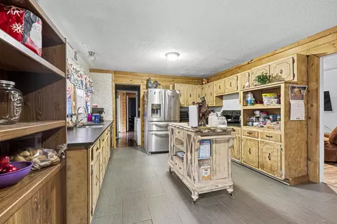 Kitchen - 754 Mcwilliams Rd, Covington, TN 38019 photo 2 of 2