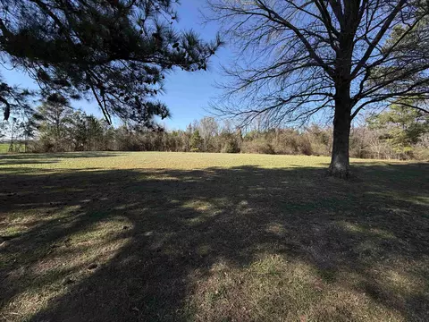 Exterior - 754 Mcwilliams Rd, Covington, TN 38019 photo 8 of 13