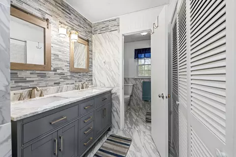 Bath - 754 Mcwilliams Rd, Covington, TN 38019 photo 2 of 6