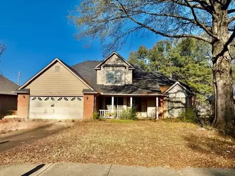 7636 Lowrance Rd, Memphis, TN 38125