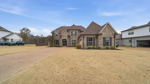 8652 Branson Dr, Bartlett, TN 38133 photo 2
