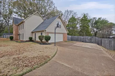 4735 Harvest Knoll Cv, Memphis, TN 38125