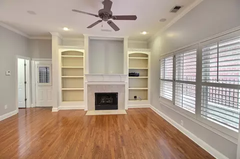 Living - 845 Mcferrin Ln, Collierville, TN 38017 photo 1 of 4