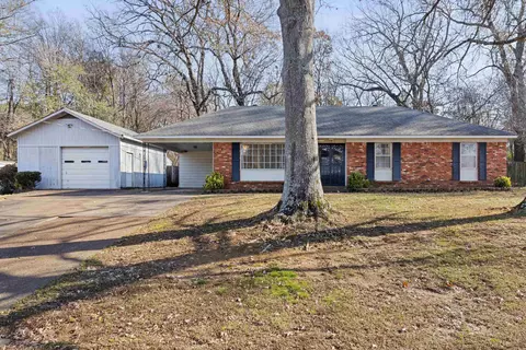 2694 N Star Dr, Bartlett, TN 38134