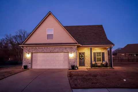 54 Forsyth Ln, Munford, TN 38058