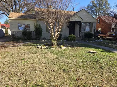 938 Inman Rd, Memphis, TN 38111