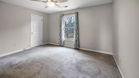 Bedroom - 1105 Winrose Dr, Collierville, TN 38017 photo 4 of 6